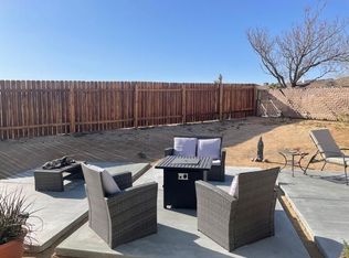 6120 Scenic Dr, Joshua Tree, CA 92252