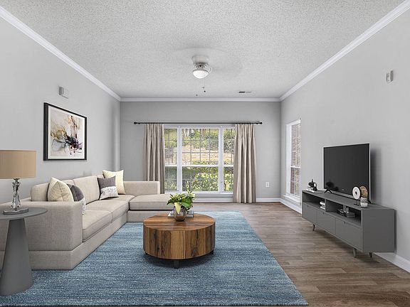 5th image of 5500 Oakley Industrial Blvd #501