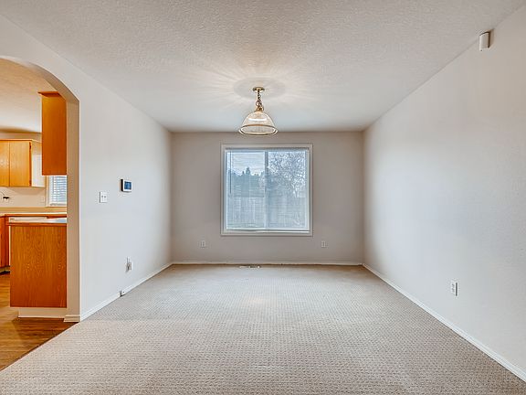 5th image of 15801 NE 92nd St
