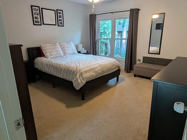 2078 Clairmeade Valley Rd NE — Photo 6