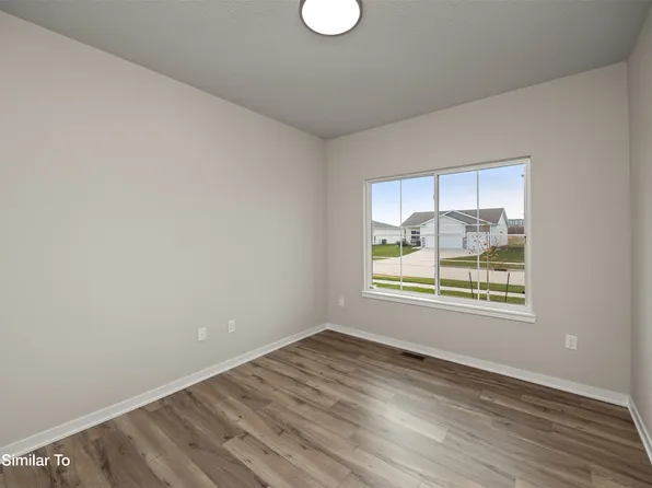 590 NW Atlas Ln, Waukee, IA 50263