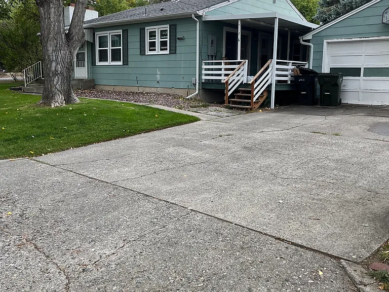 2915 Rockrim Ln — Photo 3