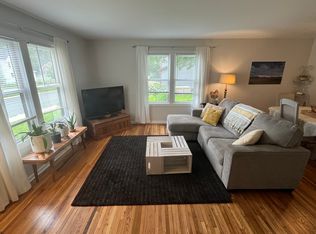 409 2nd St W, Northfield, MN 55057