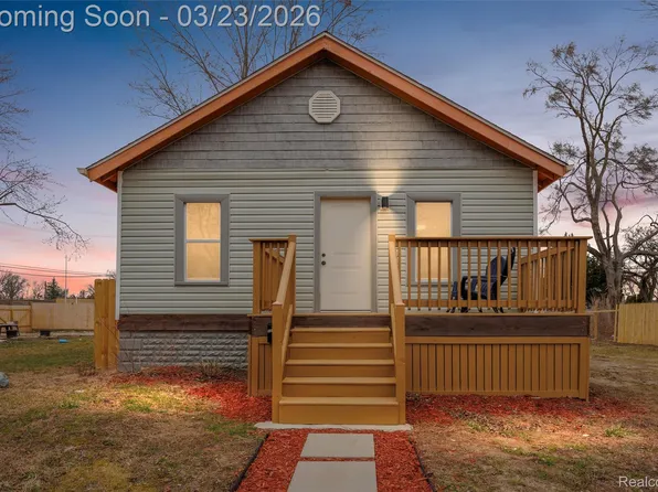 12617 Filbert St, Detroit, MI 48205