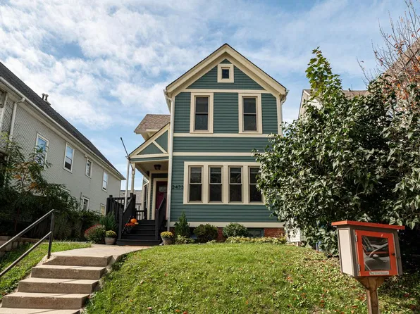 2473 N Cramer STREET, Milwaukee, WI 53211