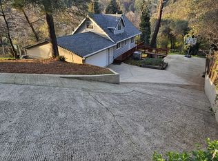 22180 Sunshine Way, Redding, CA 96003