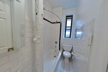 Rented by Platinum Forbes Global Properties