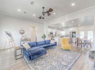 276 Resort Dr, Livingston, TX 77351