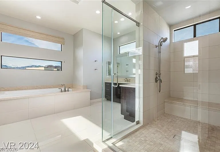 82 Grey Feather Dr — Photo 21