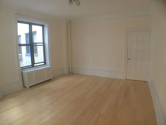 Rented by Newcastle Realty Services | media 22