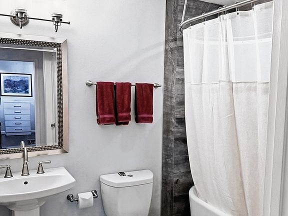 2nd image of 73030 Catalina Way