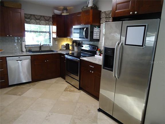 2nd image of 1882 Mississippi Ave NE
