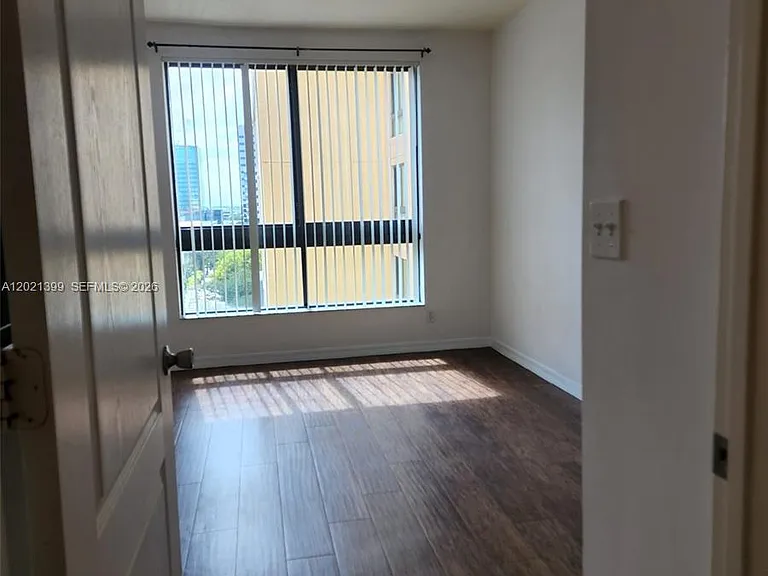 110 N Federal Hwy #911 — Photo 11