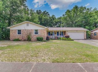 5545 Leesway Blvd, Pensacola, FL 32504