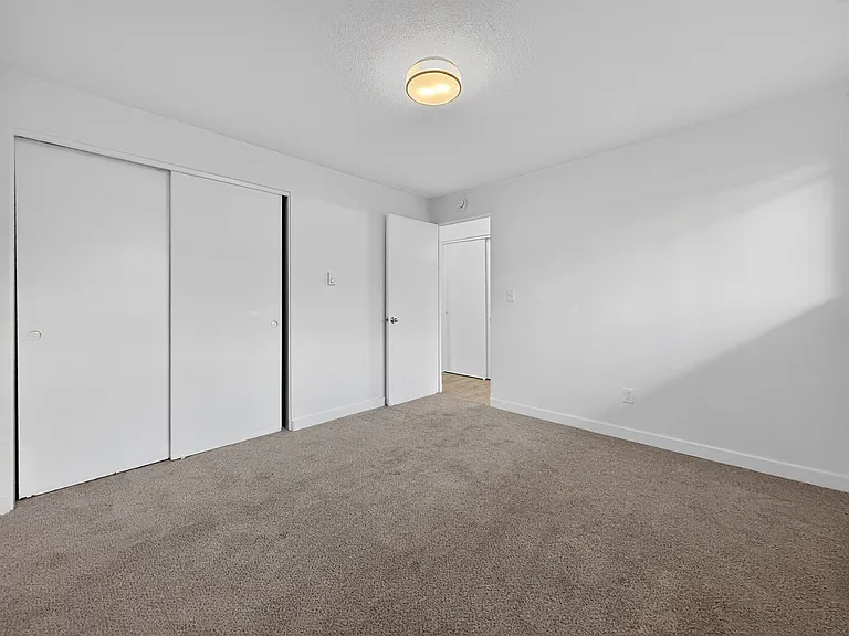 1330 12th Ave S #3 — Photo 8