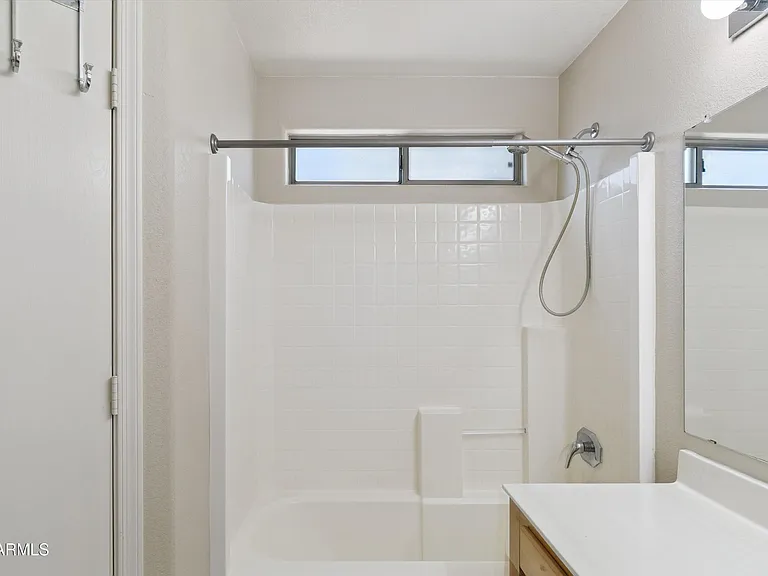 3139 W Matthew Dr — Photo 24