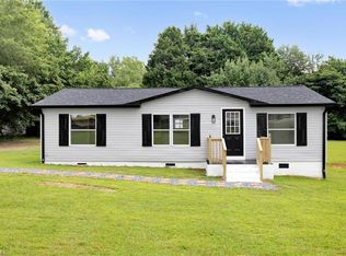 130 Andrew Dr, Reidsville, NC 27320