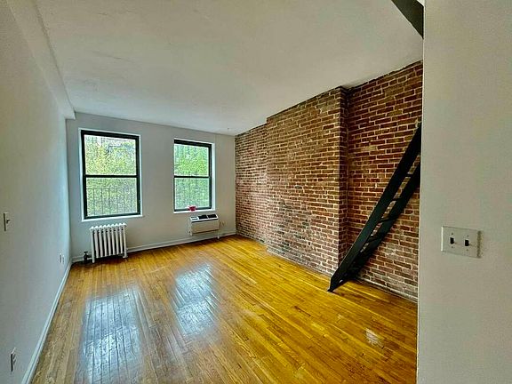 2nd image of 1315 1st Ave APT 4C