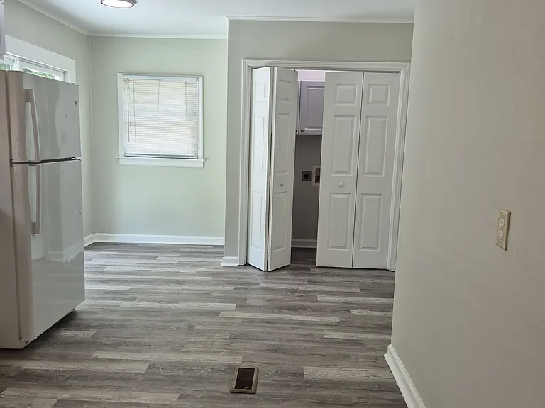 812 Cherokee Ave — Photo 5