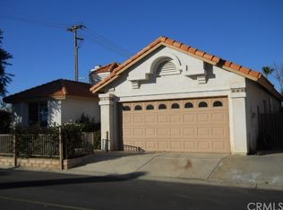 896 Bahama Dr, Hemet, CA 92543
