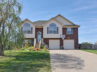 557 Erin Cir, Mount Washington, KY