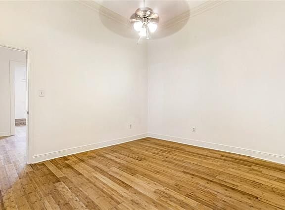 3rd image of 825 N Salcedo St