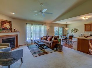 3714 Frosted Leaf Dr, Madison, WI 53719