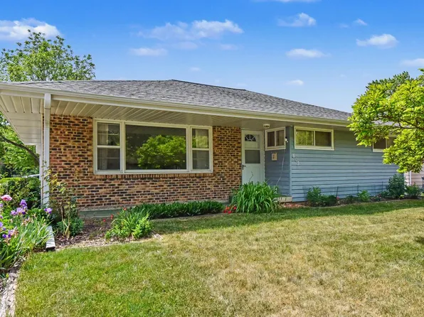 803 W Washington AVENUE, Waukesha, WI 53188