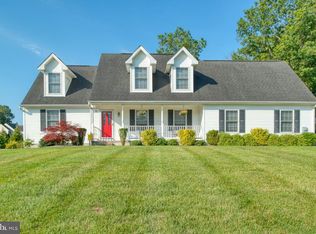 2879 Thornhill Rd, Vineland, NJ 08361