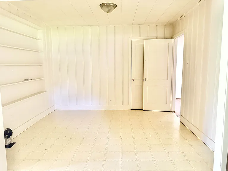 10363 White Oak Dr — Photo 7