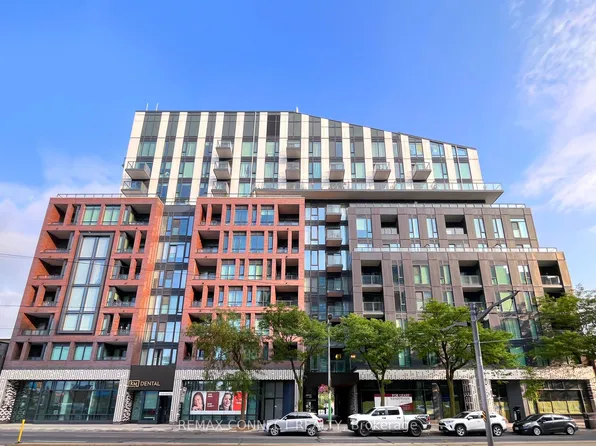 1808 Saint Clair Ave W #304, Toronto, ON M6N 1J5