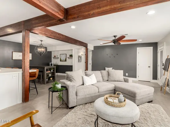 3038 E AVALON Drive, Phoenix, AZ 85016