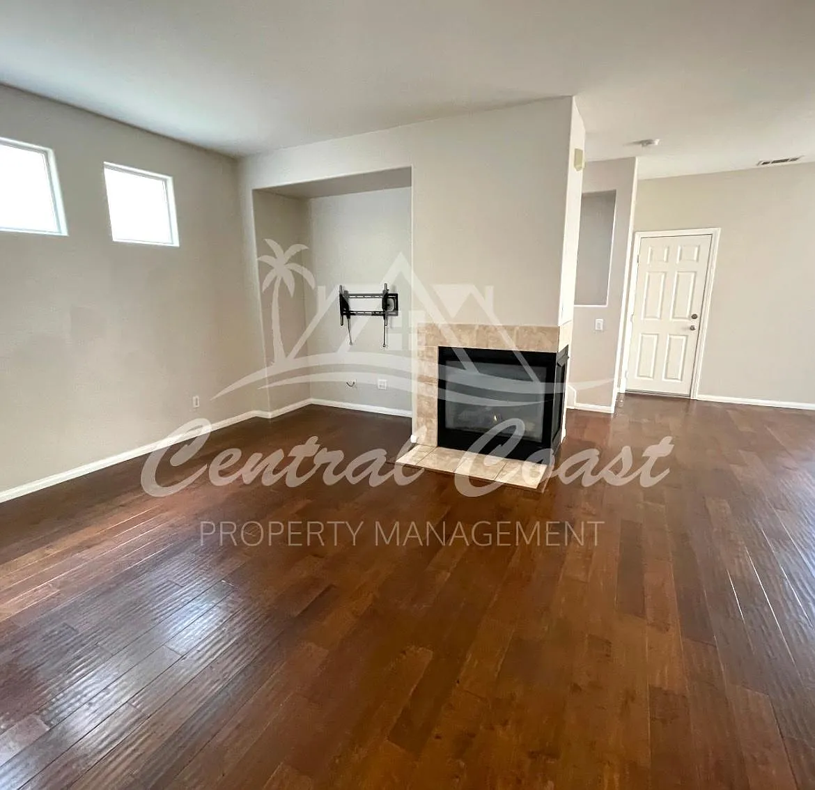 2235 Nightshade Ln — Photo 3