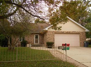 901 19th Ave SW, Austin, MN 55912