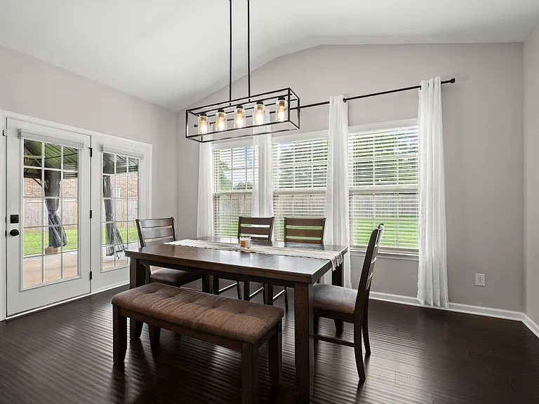 457 Goodman Dr — Photo 18