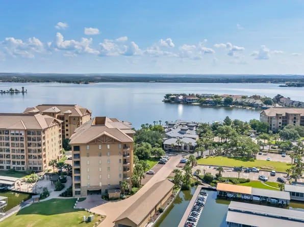 101 West Bank Unit 14, Horseshoe Bay, TX 78657