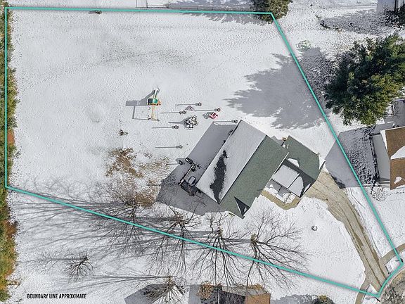 2nd image of 955 Krystle Court