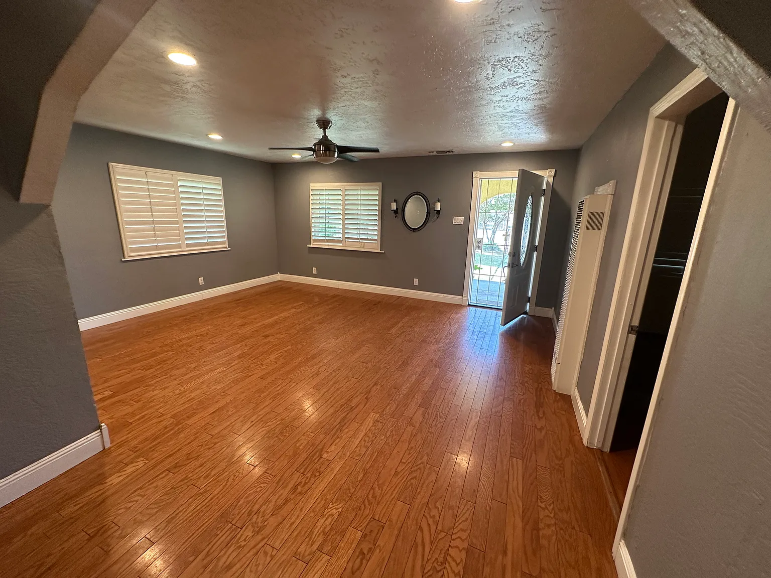 E Daleville Ave, Fresno — Photo 4