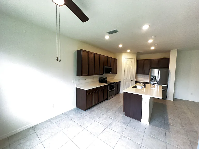 3551 74th Avenue Cir E — Photo 12