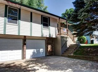 117 N Holder Rd, Independence, MO 64050