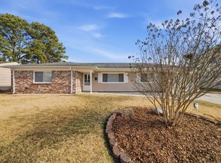 1152 Gladiola Cres, Virginia Beach, VA 23453