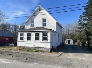 34 2nd St, Milo, ME 04463