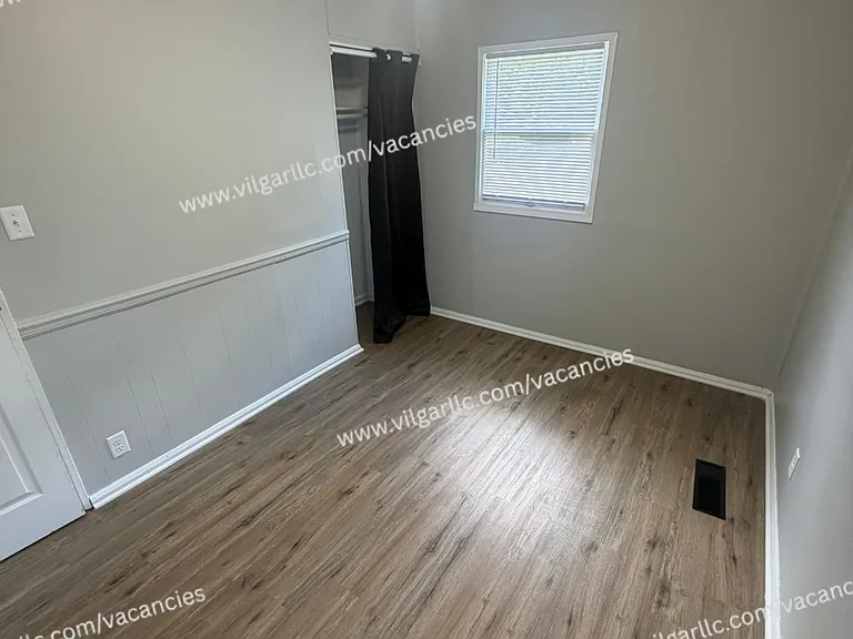 4049 Tennessee St — Photo 12