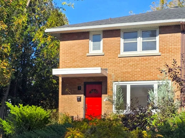1205 Emperor Ave, Ottawa, ON K1Z 8C3