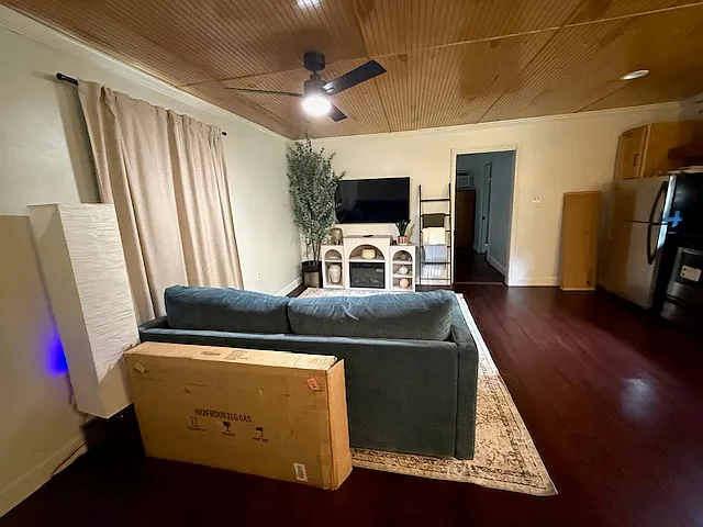 200 Dogwood Dr — Photo 3