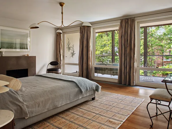 12 Sidney Place image 25 of 35