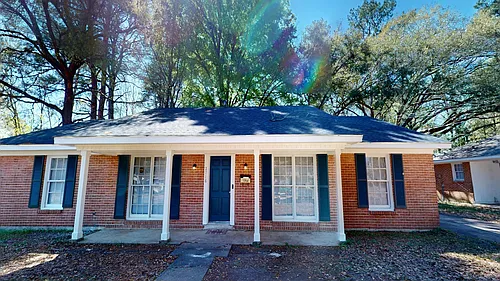 2716 Forsyth Ln Photo 1