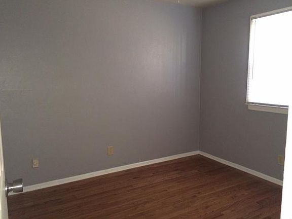 5th image of 6250 Edward St #B