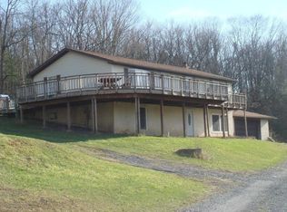 5122 Dal Dr, Brodheadsville, PA 18322