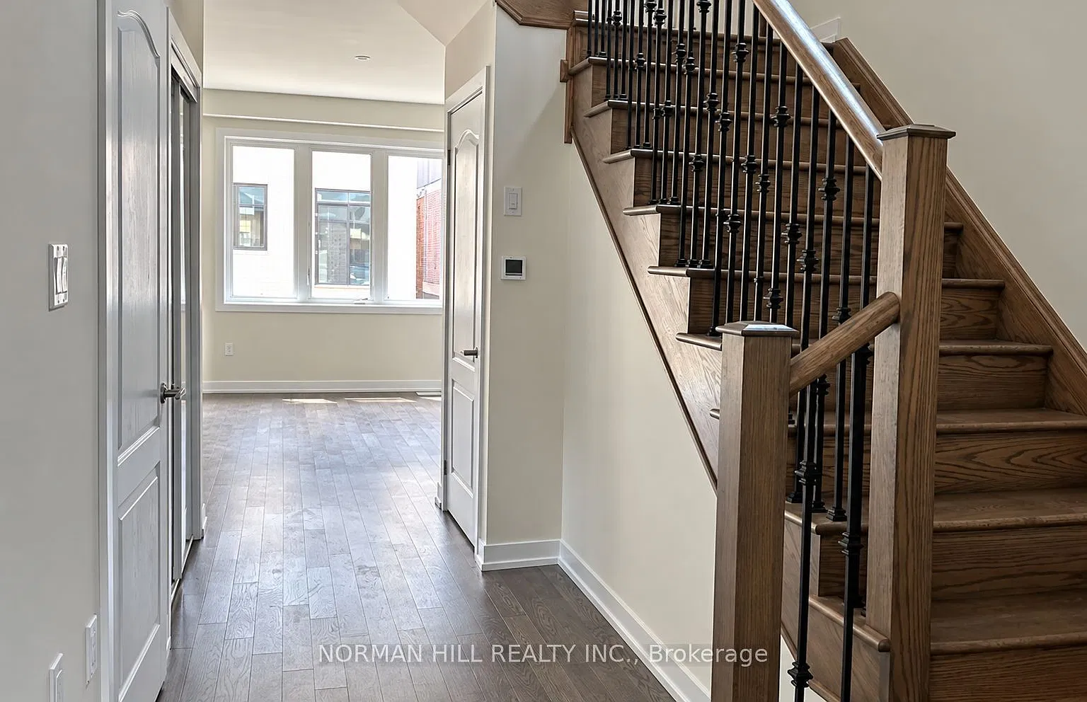 3 bed, $2,600 — Photo 2